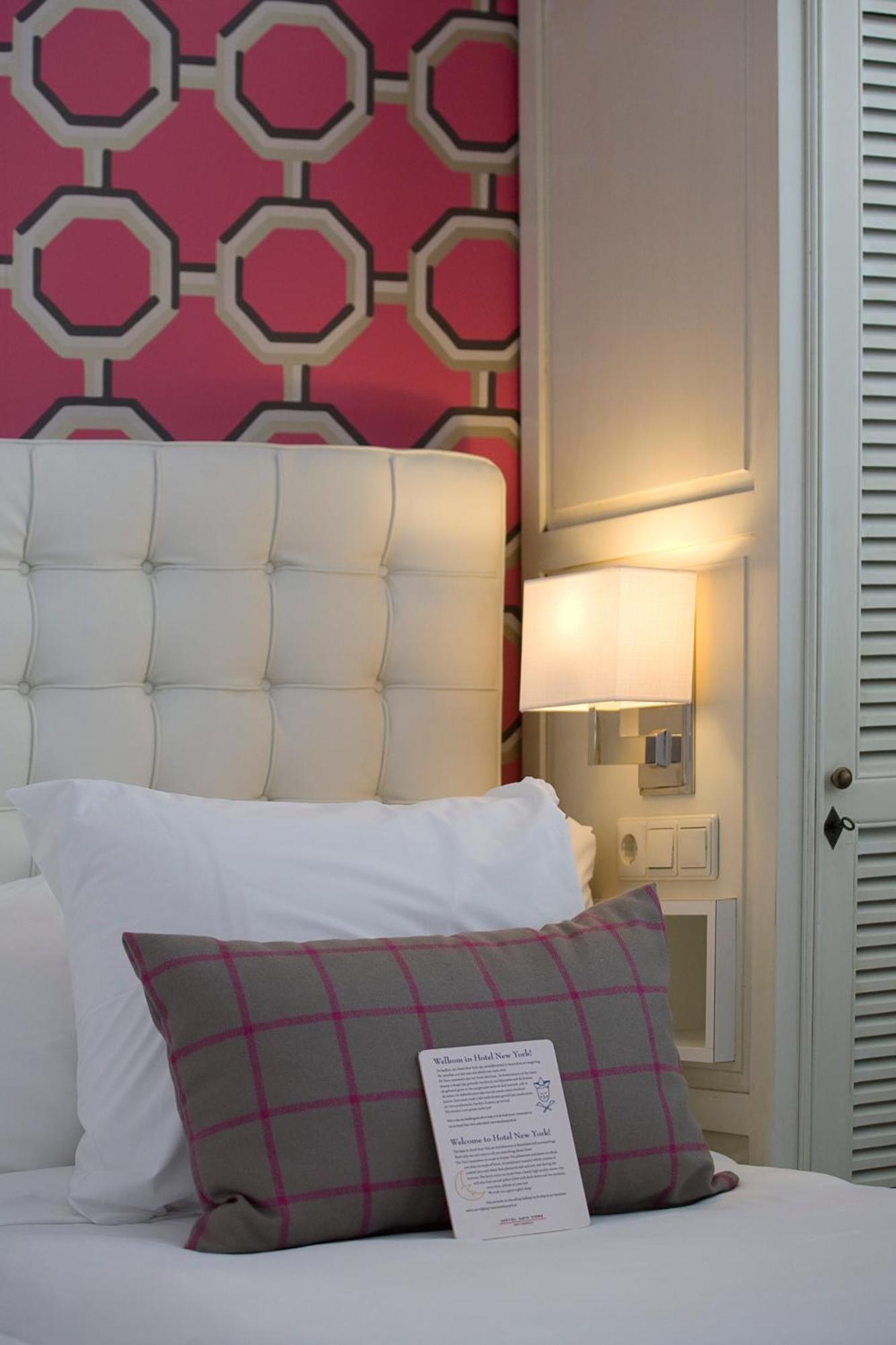 Binnenplaats Room,1134644476:JPEG